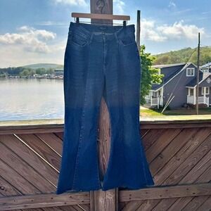 Judy Blue Super Flare Jeans‎ Women's Plus Size 16W Denim Blue Boho Hippie Girly